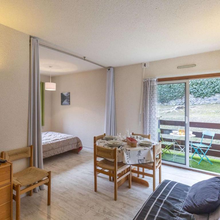 Appartement cosy à Cauterets, 4 pers, 1 ch, balcon, proche télécabine et centre - FR-1-401-41 - Studio - 1