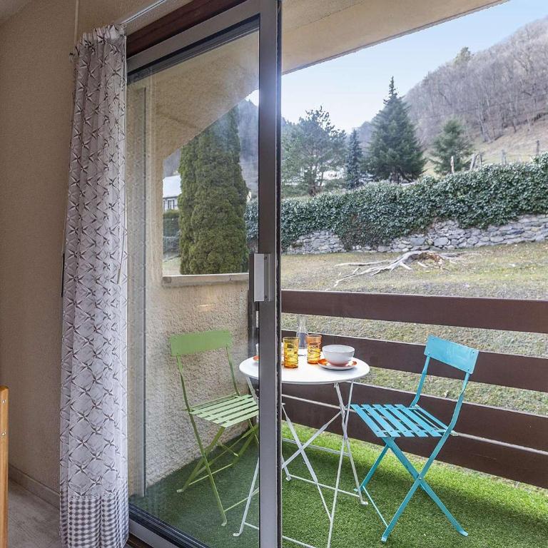 Appartement cosy à Cauterets, 4 pers, 1 ch, balcon, proche télécabine et centre - FR-1-401-41 - Studio - 4