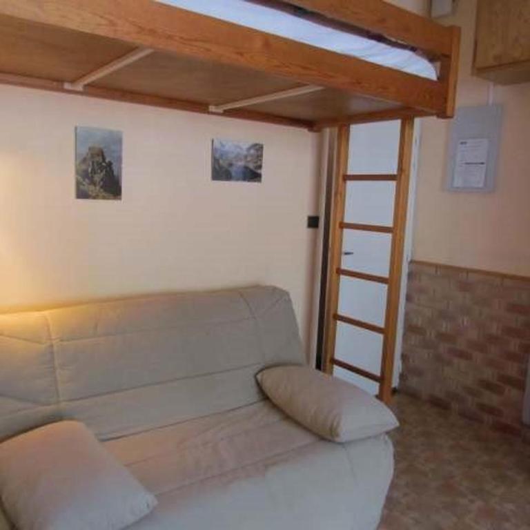 Studio cosy au centre de Cauterets, balcon, proche télécabines, pour 2 personnes - FR-1-401-85 - Studio - 5
