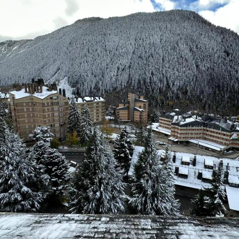 Estudio en Baqueira con piscina y parking - Apartamento de 1 dormitorio - 23