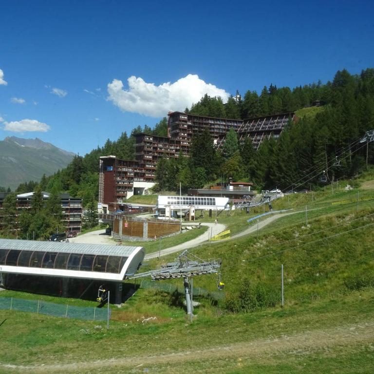 Studio cabine 5 personnes à Arc 1600, ski aux pieds, proche commerces, wifi gratuit - FR-1-411-361 - Apartment (5 Adults) - 3