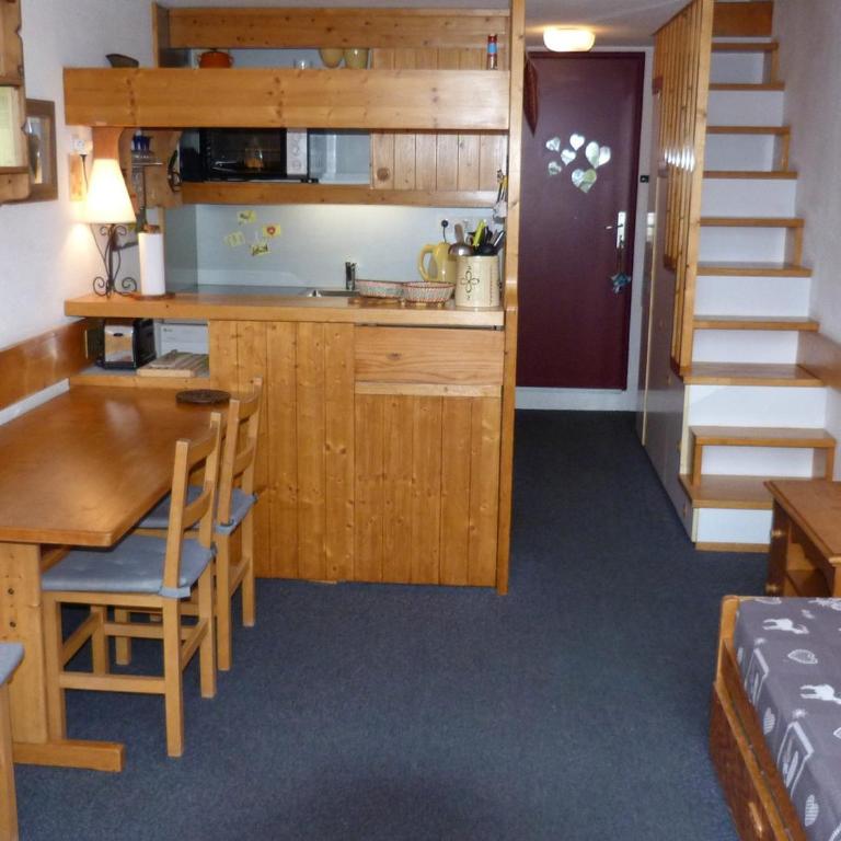 Duplex 2 pièces, 6 pers, skis aux pieds, Charmettoger - FR-1-411-427 - Appartement 1 Chambre - 2
