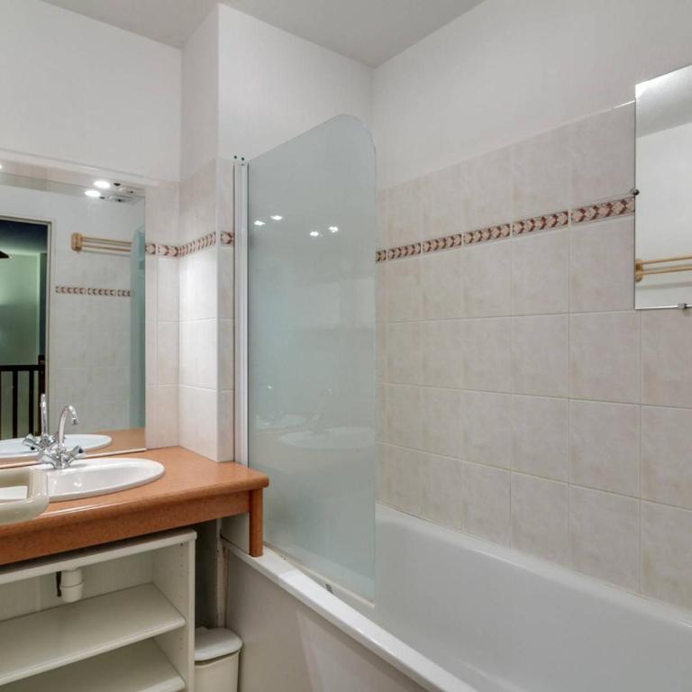 Appartement charmant 2 chambres, 6 pers., cuisine, parking couvert, centre Cauterets et télécabine - FR-1-401-106 - Appartement (6 Adultes) - 9
