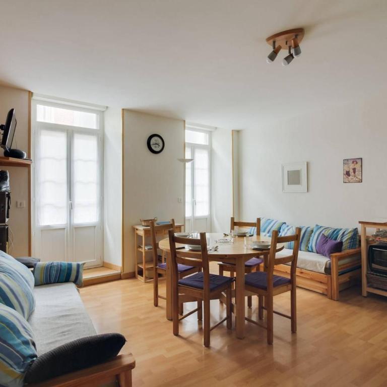 Appartement 2 pièces, centre de Cauterets, proche télécabine, local ski, bien équipé - FR-1-401-110 - Apartment (4 Adults) - 1