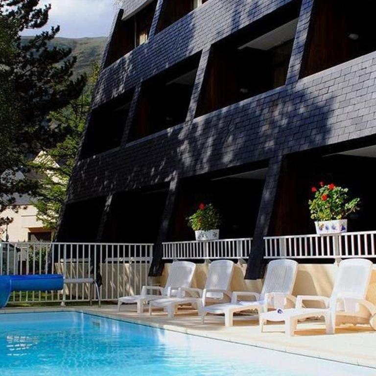 Studio rénové pour 4 pers. avec piscine, sauna et balcon à Saint-Lary-Soulan - FR-1-296-257 - Estudio - 19