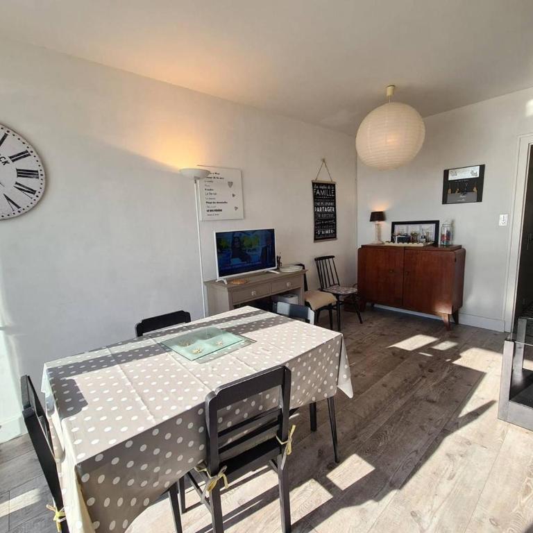 Appartement moderne 3 pièces, 6 couchages, parking, proche plage - FR-1-224C-648 - Apartment (6 Erwachsene) - 8