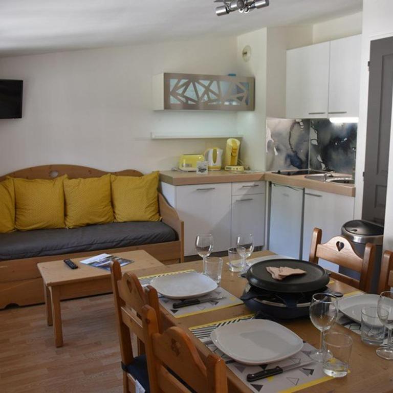 Studio Cabine à Montgenèvre - Face aux Pistes, Wifi, Animaux Acceptés - FR-1-266-131 - Appartement (4 Adultes) - 1