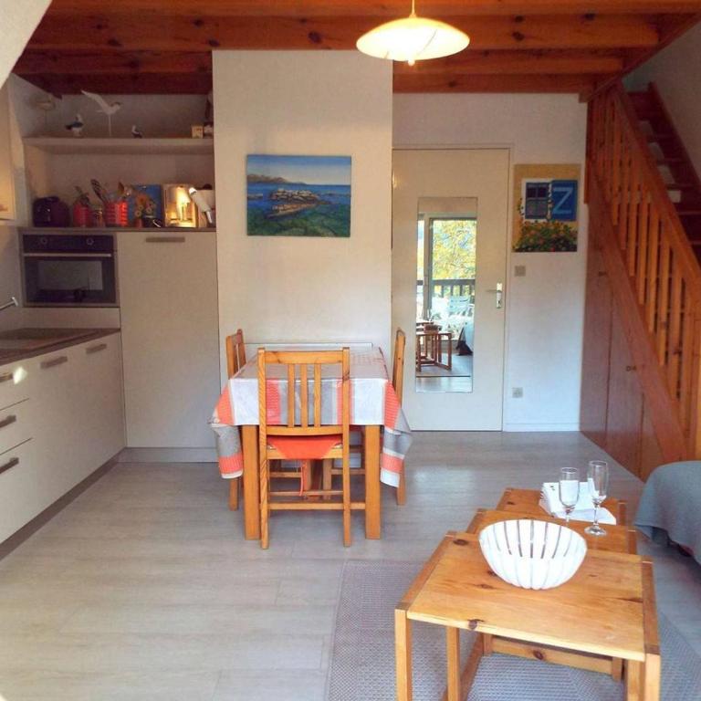 Carnac - Appartement cosy 2 pièces + mezzanine, Parking, Animaux admis - FR-1-477-51 - Appartement (5 Adultes) - 1