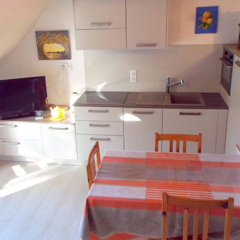 Carnac - Appartement cosy 2 pièces + mezzanine, Parking, Animaux admis - FR-1-477-51 - Appartement (5 Adultes) - 3