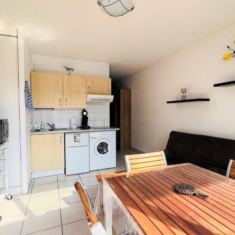 Appartement T1 bis à Cambo-les-Bains avec terrasse - Apartamento de 1 dormitorio - 4