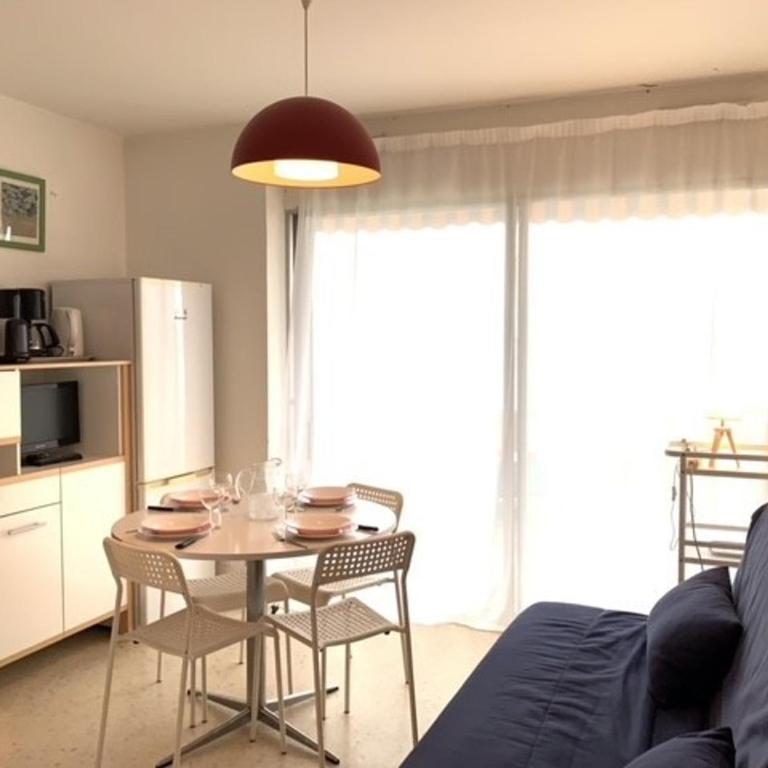 Appartement avec Balcon à 5 min des Thermes, Animaux Admis - FR-1-503-8 - Studio - 2