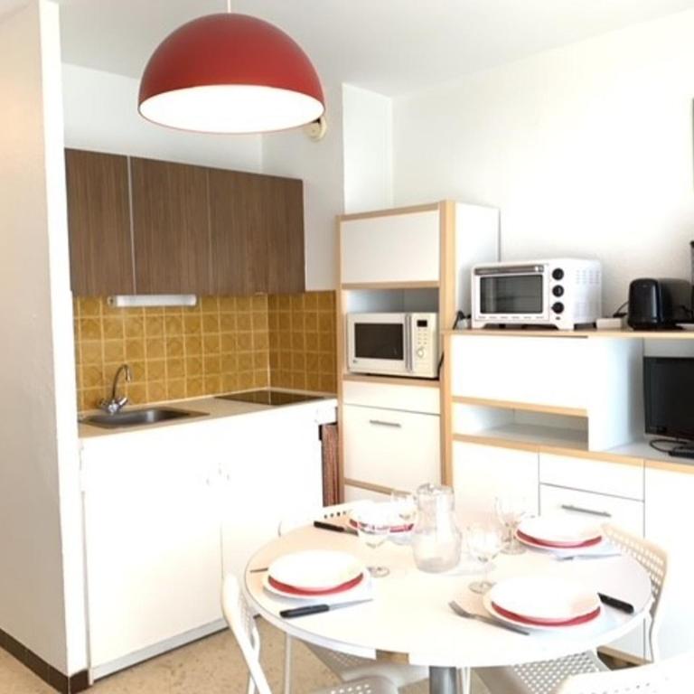 Appartement avec Balcon à 5 min des Thermes, Animaux Admis - FR-1-503-8 - Studio - 5