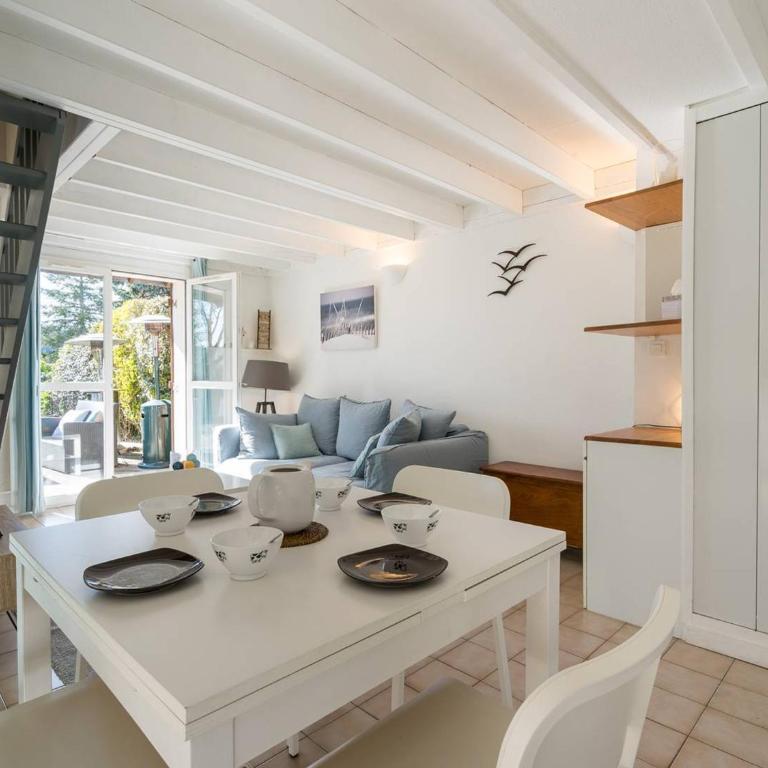 Maison à Carnac, proche plage, jardin clos, 3 pièces, 4 pers, Wifi, parking, petit animal accepté - FR-1-477-154 - Villa - 3