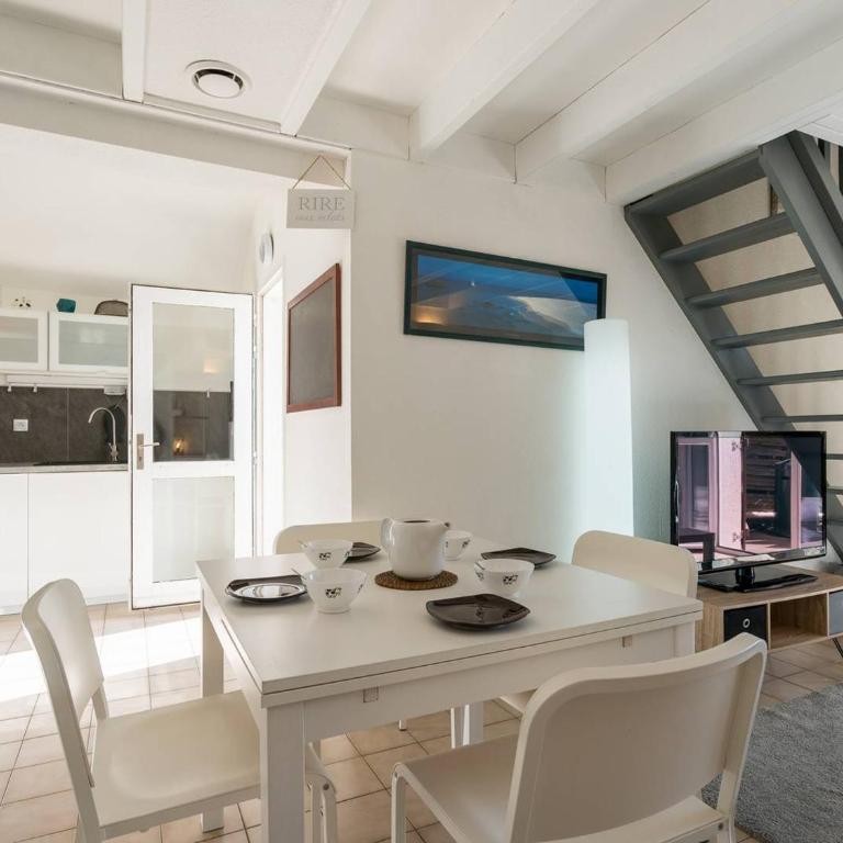 Maison à Carnac, proche plage, jardin clos, 3 pièces, 4 pers, Wifi, parking, petit animal accepté - FR-1-477-154 - Villa - 5