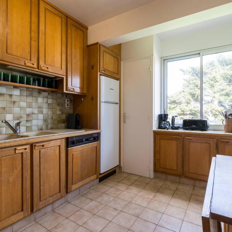 Carnac - Appart 3 pièces + coin couchage, 78m², accès direct plage, animaux admis, parking couvert - FR-1-477-88 - Appartement (6 Adultes) - 5