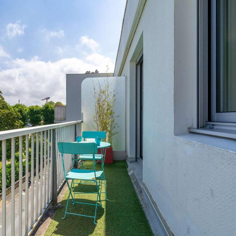 Studio rénové avec balcon, quartier Saint Charles, à 800m de la plage du Miramar - FR-1-3-465 - Studio - 3