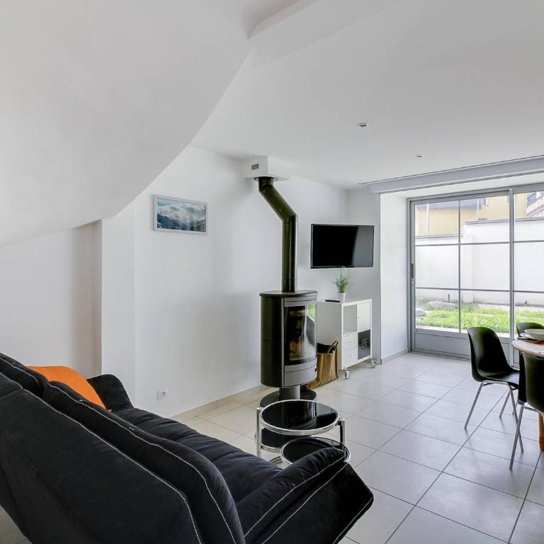 Triplex 7p avec Terrasse, Parking et Casier à Skis - Centre de Cauterets, à 250m des Pistes - FR-1-401-173 - Maison de Vacances (7 Adultes) - 1