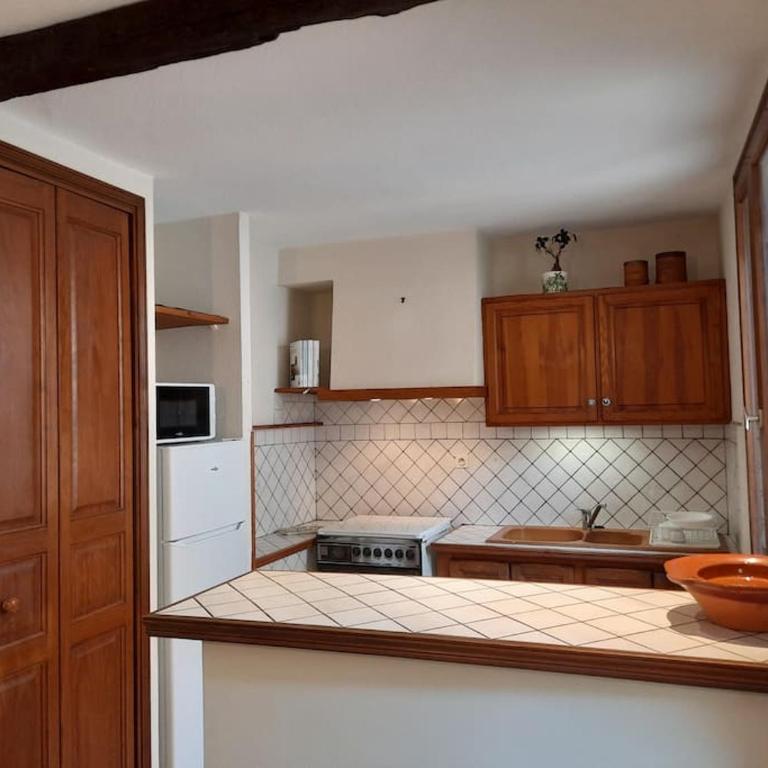 A 200 mètres du château : maison de ville - Maison 3 Chambres - 10