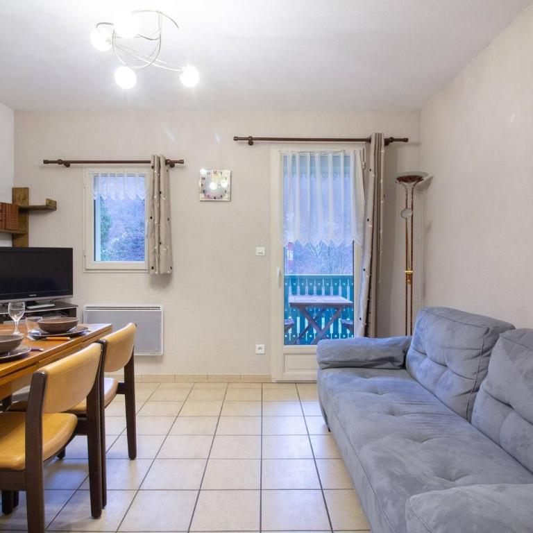 Chalet triplex pour 7 pers. avec terrasse, parking, proche télécabine et commerces - FR-1-401-178 - Maison de Vacances - 1