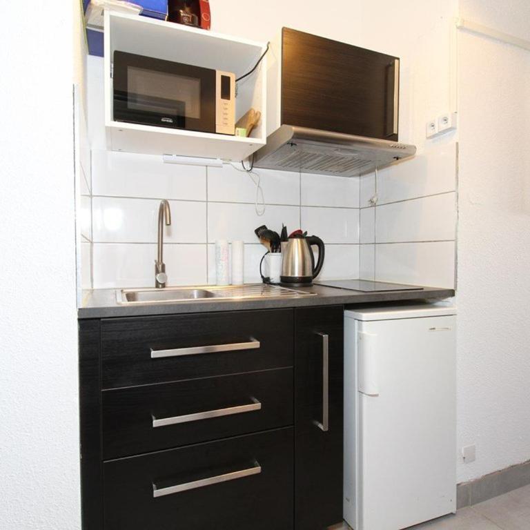 Studio avec jardinet, proche Thermes, Wi-Fi, clim - Balaruc-les-Bains - FR-1-553-120 - Studio - 4