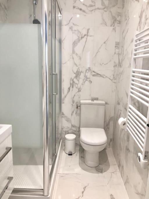 Central Apartment in the heart of the Marais With Air Conditioning - Appartement 2 Chambres - 6