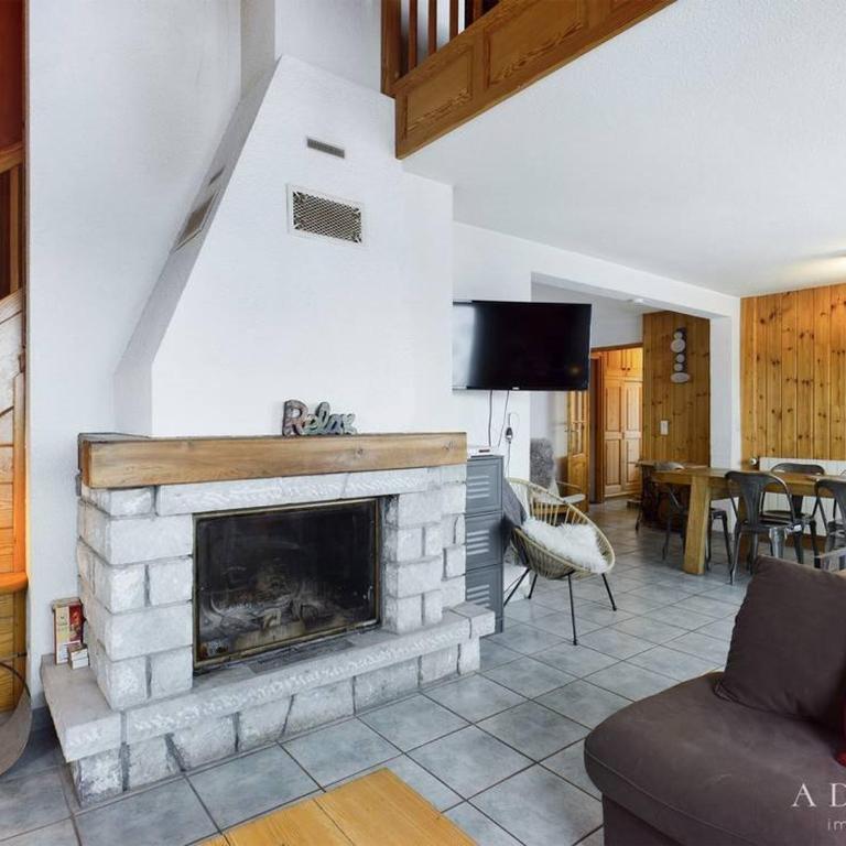 Superbe Duplex Savoyard pour 13 pers. avec Cheminée et Balcons, à 300m des Pistes - FR-1-398-616 - Appartement (13 Adultes) - 5