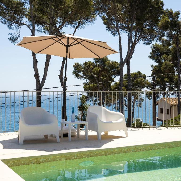 Luxury Villa in front of the beach POPETA - Villa - 4