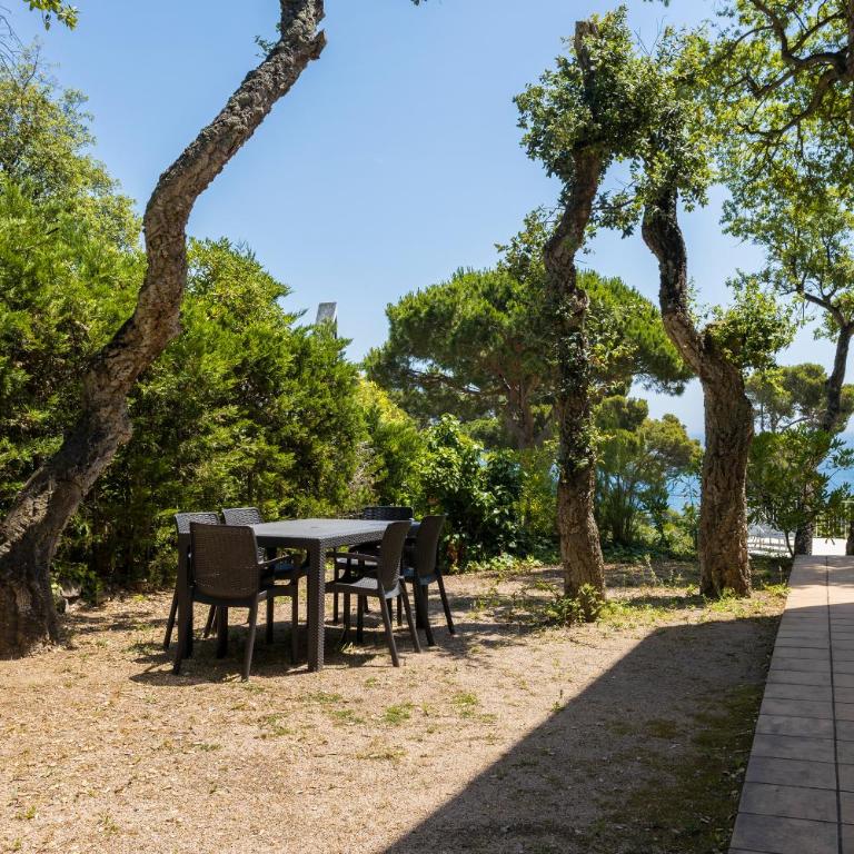 Luxury Villa in front of the beach POPETA - Villa - 23