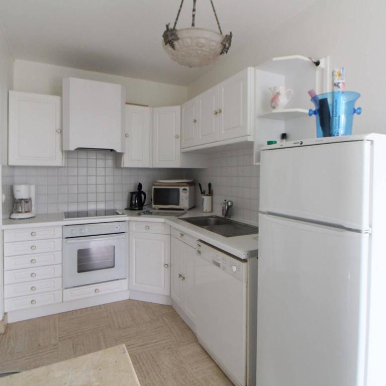 Appartement spacieux 95m2 au pied de la plage avec jardin et parking - FR-1-494-70 - Apartment (8 Adults) - 3