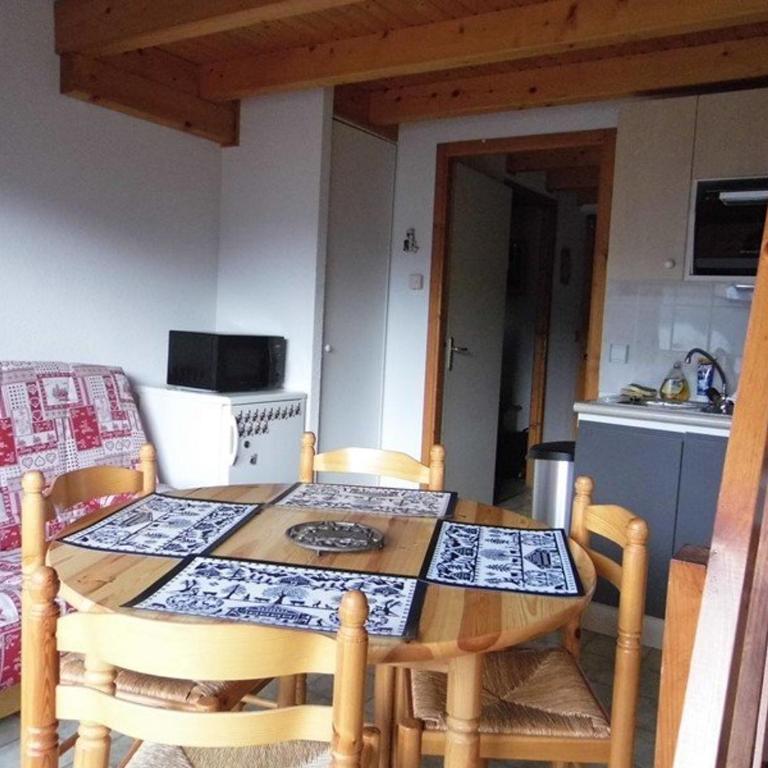 Location 2 pièces avec accès skis aux pieds à Saint-Jean-d'Aulps - Appartement 1 Chambre - 4