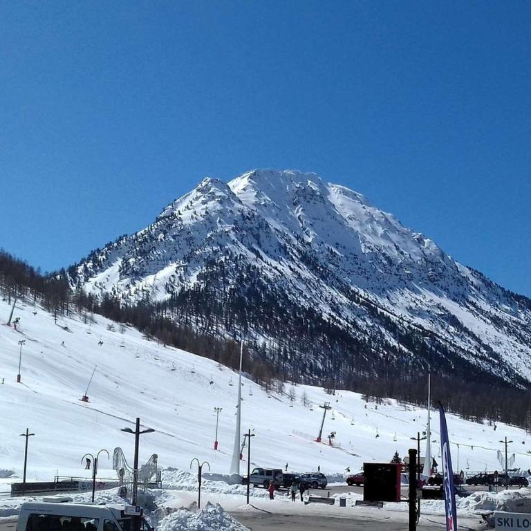 Confort à la montagne, studio spacieux 4 pers., centre Montgenèvre - FR-1-330D-99 - Appartement (4 Adultes) - 2