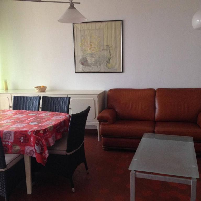 Appartement T3 climatisé avec 6 couchages, terrasse et parking à 300m des commerces - FR-1-81-490 - Appartamento (6 Adulti) - 4