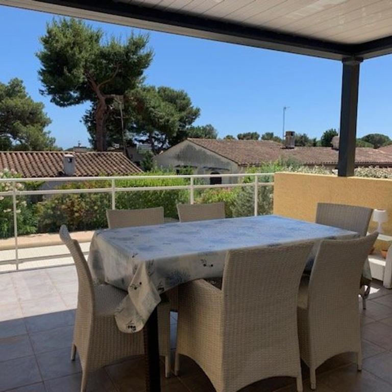 Charmante villa 3 chambres avec piscine privée à 10 min de la plage, climatisée, parking - FR-1-607-26 - Villa - 16