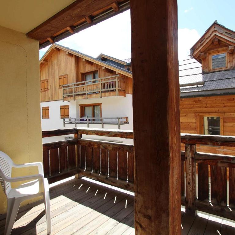 Bel appartement lumineux 54m², 3 pièces, 6 pers., coeur de Montgenèvre, animaux acceptés, balcon. - FR-1-330D-12 - Appartement (6 Adultes) - 8