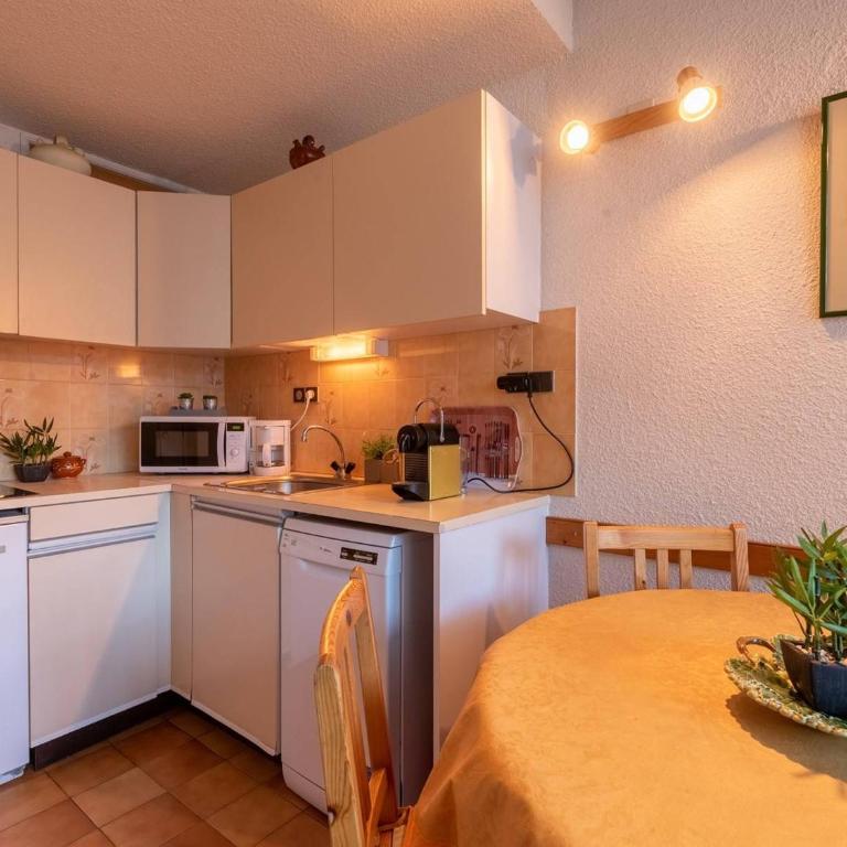 Doux Duplex à 6 dans Saint-Lary-Soulan - FR-1-296-291 - Maison de Vacances - 2