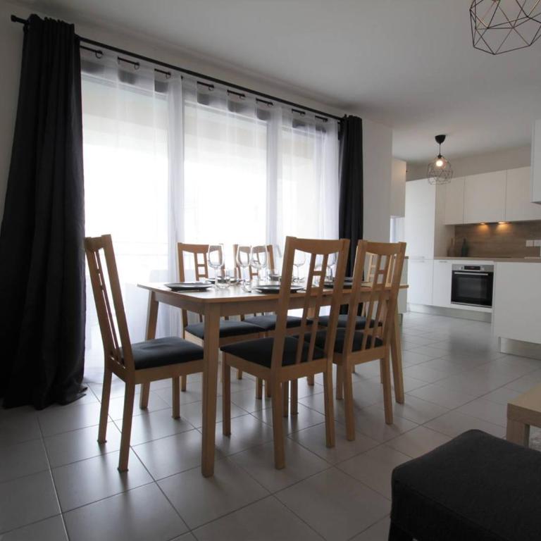 Appartement lumineux 4P/8 pers, 2 terrasses, parking privé, cœur de Briançon - FR-1-330C-119 - Appartement (8 Adultes) - 3