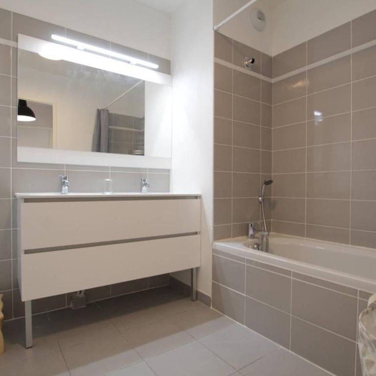 Appartement lumineux 4P/8 pers, 2 terrasses, parking privé, cœur de Briançon - FR-1-330C-119 - Appartement (8 Adultes) - 11