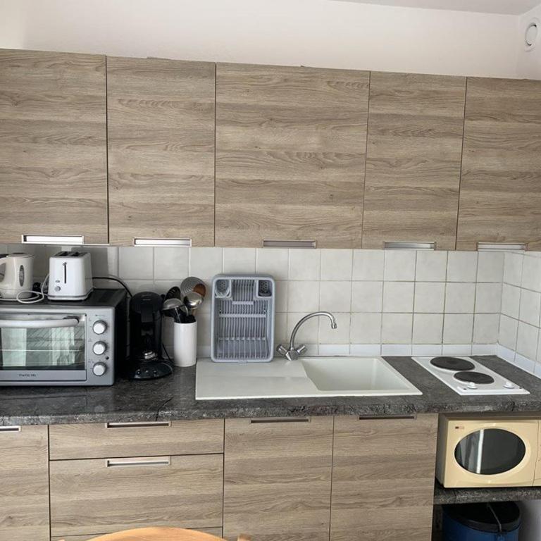 Charmant T1 à Balaruc-les-Bains, proche de l'étang de Thau, idéal pour 2, animaux acceptés - FR-1-571-14 - Appartement (2 Adultes) - 2
