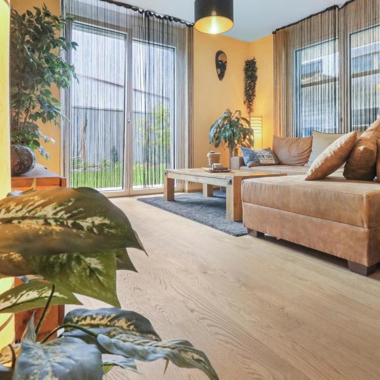 Bel appartement avec parking souterrain sur place - Apartment mit 1 Schlafzimmer - 6