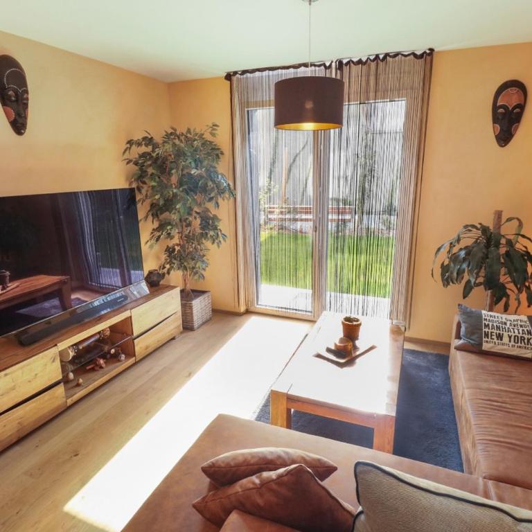 Bel appartement avec parking souterrain sur place - Apartment mit 1 Schlafzimmer - 13