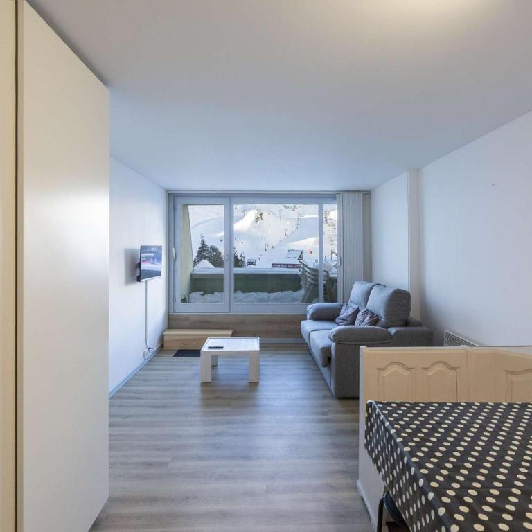 Studio cabine 5 pers. avec balcon à 80m des pistes - La Mongie 1800 - Studio - 5