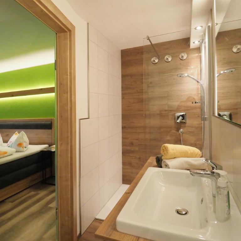Ferienwohnung Weissacher - Apartment mit Balkon - 7