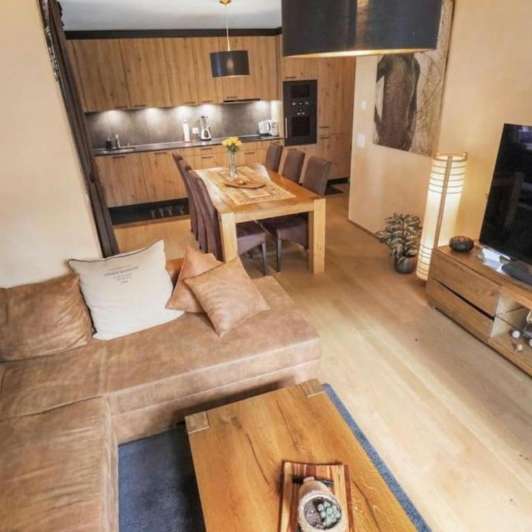 Bel appartement avec parking souterrain sur place - Apartment mit 1 Schlafzimmer - 26