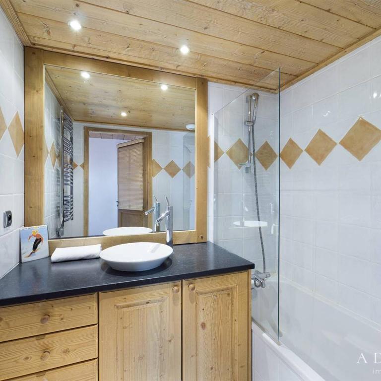 Appartement 3 pièces avec parking et WIFI à 200m des remontées - FR-1-398-638 - Appartement (4 Adultes) - 3