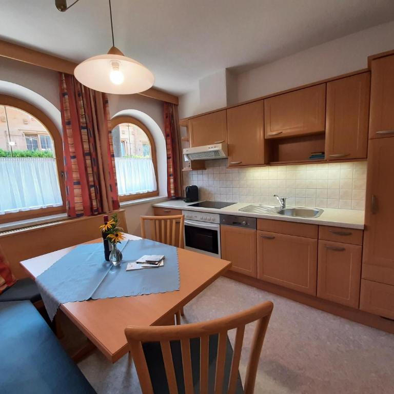 Ferienwohnung Aschaber - Apartment mit Dusche - 10