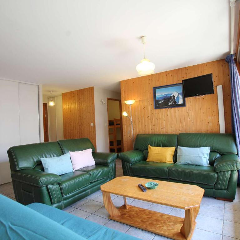 Bel appartement lumineux 54m², 3 pièces, 6 pers., coeur de Montgenèvre, animaux acceptés, balcon. - FR-1-330D-12 - Appartement (6 Adultes) - 1