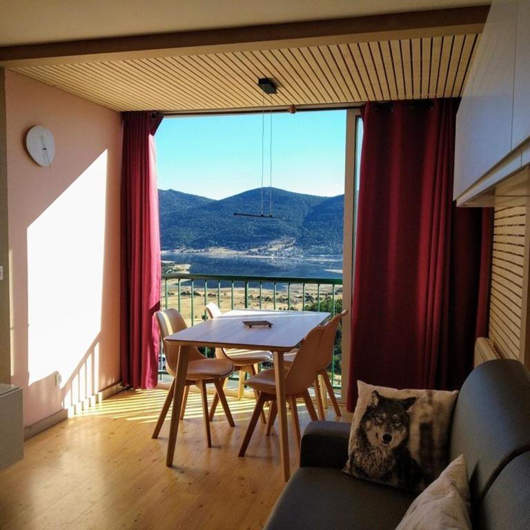 Appartement lumineux avec vue sur le lac, parfait pour se détendre - Apartment mit 1 Schlafzimmer - 4