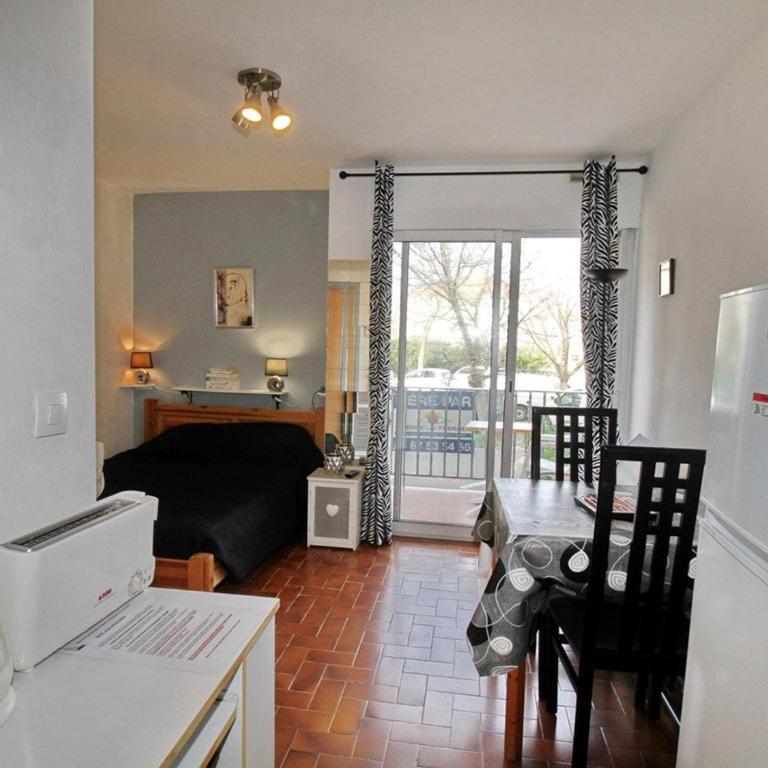 Studio rénové avec wifi, balcon et climatisation à Balaruc-les-Bains - FR-1-553-53 - Studio - 6