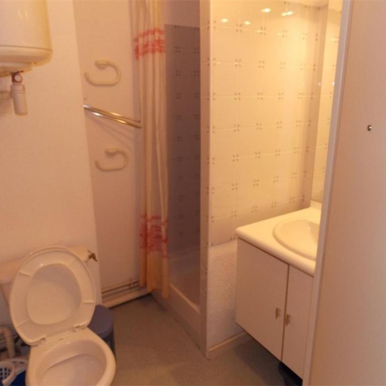 Studio Cabine Calme, Parking, Balcon, Animaux Ok - 4 Pers. à Bagnères-de-Luchon - FR-1-313-193 - Estudio - 2