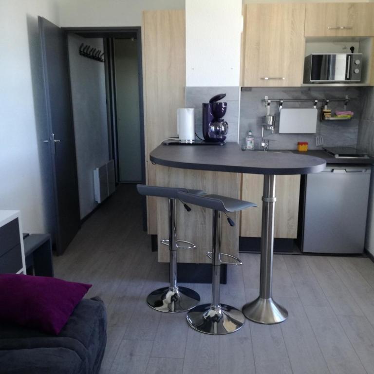 Studio cabine confortable pour 4 pers, vue centre station - Appartement 1 Chambre - 8